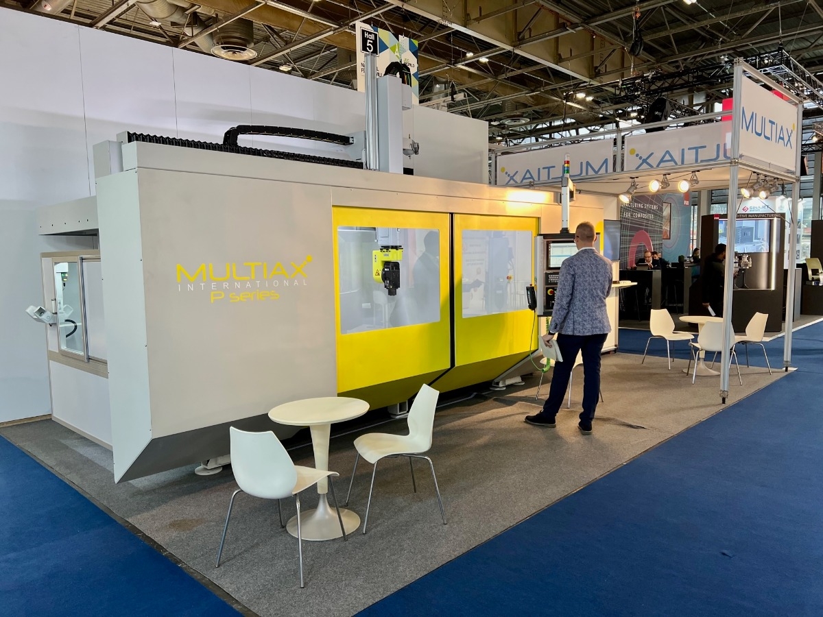 Demo dal vivo al JEC 2024:  esplorate le soluzioni MULTIAX CNC e REV3RD per le sfide della produzione moderna